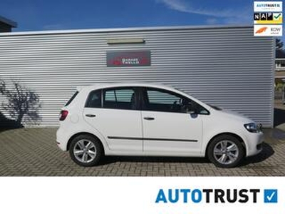 Volkswagen GOLF PLUS 1.2 TSI Trendline BlueMotion 105 pk,zeer goed onderhouden,onderhoud boekjes aanwezig.