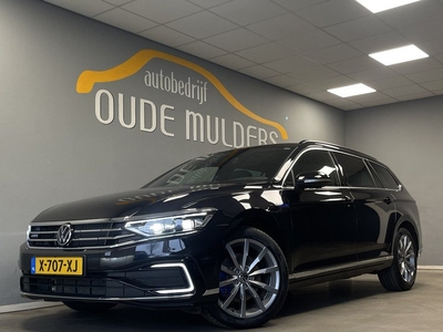 Volkswagen Passat Variant 1.4 TSI GTE Camera/Dodehoeksensoren/Massagestoel