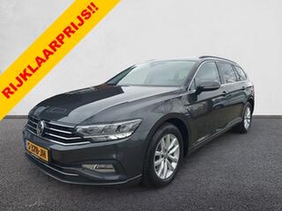 Volkswagen PASSAT Variant 1.5 TSI Comfort Business Automaat, airco,cruise,navigatie,trekhaak,parkeersensoren,