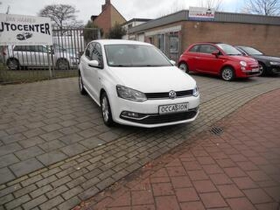 Volkswagen POLO 1.4 TDI 90pk lounge . climate control cruise control