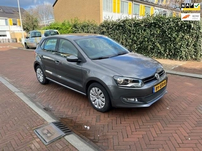 Volkswagen Polo Airco / 133.000 NAP / 5 deurs / Zeer mooie en nette auto