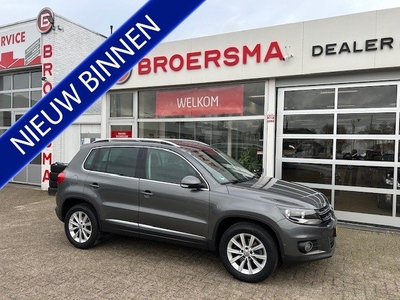 Volkswagen Tiguan 1.4 TSI Sport&Style LEER*XENON* CLIMATE * NAVI * ZEER NETTE AUTO *