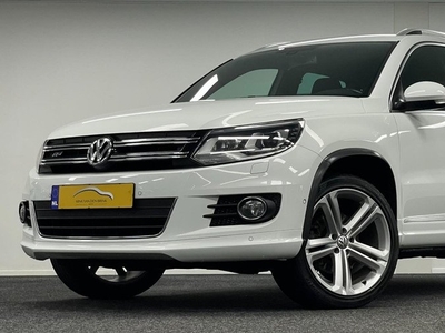 Volkswagen Tiguan 2.0 TSI*3xR-Line*4Motion*180PK*Xenon*Navi*Bluetooth*Camera