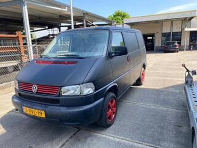 Volkswagen TRANSPORTER T4 2.5 TDI BJ 2003