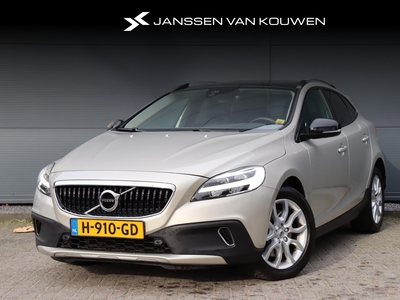 VOLVO V40 Cross Country 1.5 T3 Polar+ Luxury / Panoramadak / Leder / LED / Keyless