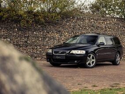 Volvo V70 R AWD 2.5T Geartronic (300pk) BTW | Lage KM