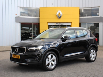 Volvo XC40 2.0 B4 AWD Momentum Pro