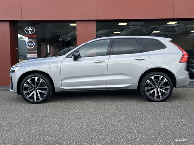 VOLVO XC60 2.0 Recharge T6 AWD R-Design DARK | Blis | Head-up | Harman/Kardon | Pano | 21'' | Carplay