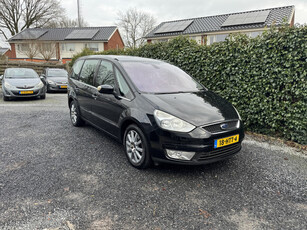 Ford Galaxy 2.0-16V Ghia | Leer | Panoramadak | Navi | 7 Zitplaatsen | Autom. Airco | Cruise Control | LMV | PDC | Trekhaak | APK tot 31-01-2026!