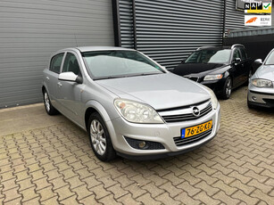 Opel Astra 1.6 Temptation NIEUWE APK/TREKHAAK