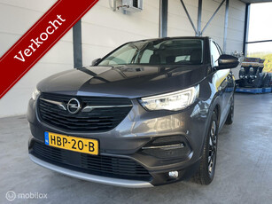 Opel Grandland X 1.2 Turbo Innovation navi pano