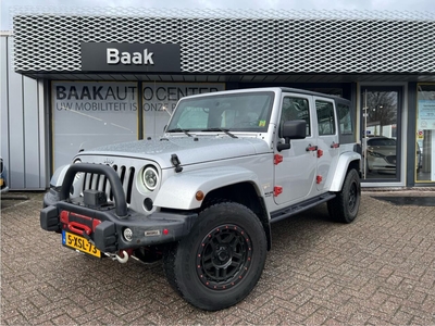 Jeep WRANGLER 3.8 Sahara | Trekhaak | LED | NAVI