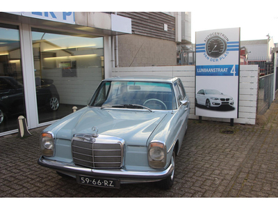 Mercedes-Benz 200-280 (W115) 200 D