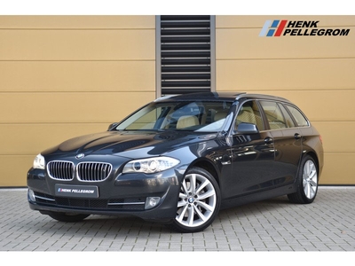 BMW 5 Serie Touring 535i High Executive * Comfort stoelen * Surround view * Leder * Navigatie professional *