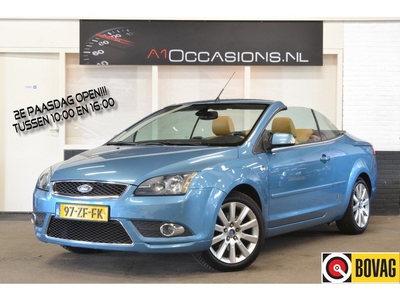 Ford FOCUS Coupe-cabriolet 2.0-16V Titanium + LEDER +