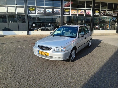 Hyundai Accent 1.3i LS