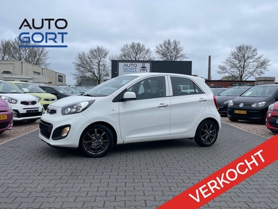 Kia Picanto 1.0 CVVT DynamicLine | 5 Deurs | 1e eigenaar | Airco | Alu velgen | Stoelverwarming