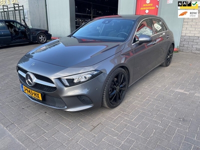 Mercedes-Benz A-klasse 200 Premium Plus