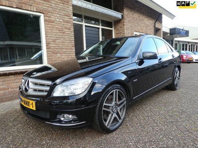 Mercedes-Benz C-klasse 350 CGI BlueEFFICIENCY Elegance Automaat / Leder / Schuifdak