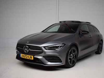 Mercedes-Benz CLA-klasse Shooting Brake 180 AUT AMG MATGRIJS / PANORAMADAK / EL.STOELVERSTELLING / CAMERA / SFEERVERLICHTING / NAP