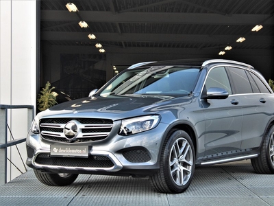 Mercedes-Benz GLC 250 4MATIC AMG Pano Leer Trekhaak Luchtvering 360-camera Distronic