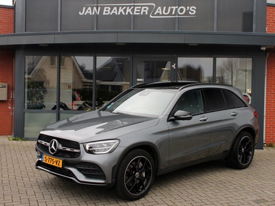 Mercedes-Benz GLC 300 4MATIC Premium Plus | Night pakket | AMG | Panodak | Trekhaak