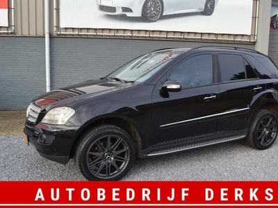 Mercedes-Benz M-klasse 320 CDI 4 Matic Airco Xenon Navi Grijs Kenteken Trekhaak