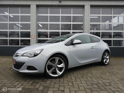 Opel Astra GTC 1.4 Turbo 140 PK , Xenon