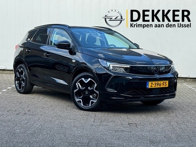 Opel Grandland 1.6 Turbo 300PK Hybrid 4x4 Black Edition met