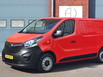 Opel Vivaro 1.6 CDTI Edition EcoFlex, 3 persoons, Airco, Navi, Cruise Control