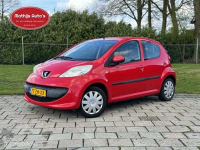 Peugeot 107 1.0-12V XS NAP tellerstand! Nette auto!