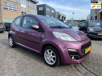 Peugeot 107 1.0 Active zeer mooi.