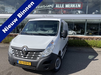 Renault Master T35 2.3 dCi L1H2 Airco - Cruise control - Parks.A - Radio/CD/USB - Trekhaak - Zijschuifd.-R - Laadvloer - Tussenschot-V - Zijwand bet. - 2 zitpl. RV