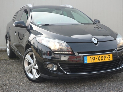 Renault Mégane Estate 1.5 dCi Bose LEDER/NAVIGATIE/LMV/NAP