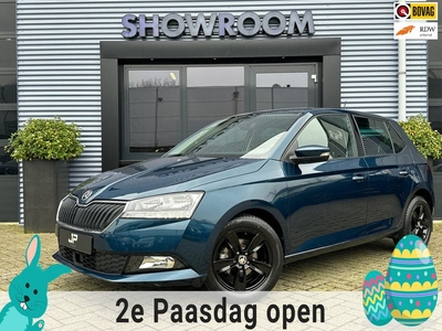 Skoda FABIA 1.0 Ambition Stoelverwarming|Apple Carplay|PDC|Lichtmetalen velgen