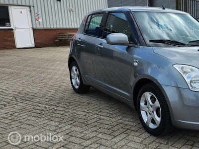 Suzuki Swift 1.5 GLS