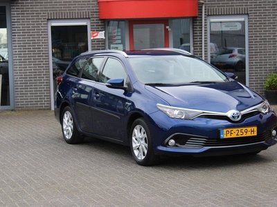 Toyota Auris Touring Sports 1.8 Hybrid Aspiration Navi/Camera/Nap Incl Garantie