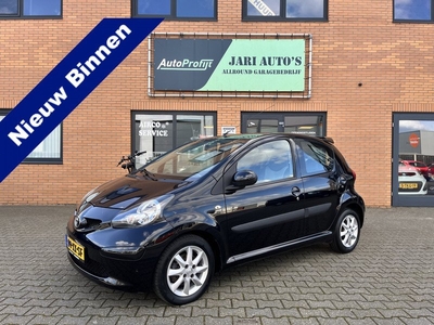 Toyota Aygo 1.0-12V + Airco, half leder