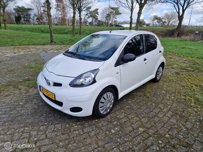 Toyota Aygo 1.0-12V Cool airco 4 deur (Zie advertentie)