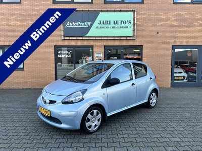 Toyota Aygo 1.0-12V Weinig Km! super zuinig