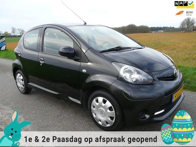 Toyota Aygo 1.0 VVT-i Aspiration 2013, Apk BIJ Aflevering, Airco, Electrische ramen, Zuinige Auto!!