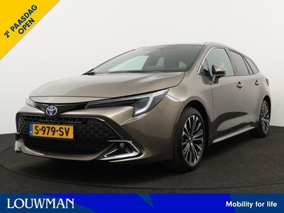 Toyota Corolla Touring Sports 1.8 Hybrid First Edition | PDC | Camera | Apple Carplay & Android Auto | Navi | Stoelverwarming | LED