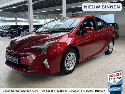 Toyota Prius 1.8 Dynamic AUTOMAAT / CRUISE CONTROL / HEAD-UP DISPLAY / STOELVERWARMING / JBL-AUDIO / BLUETOOTH / DRAADLOZE OPLADER / NAV / DAB