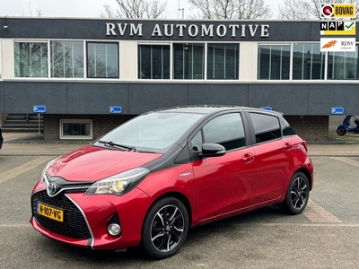 Toyota Yaris 1.5 Hybrid Dynamic Bi-Tone 2E PAASDAG GEOPEND