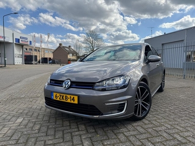 Volkswagen Golf 1.4 TSI GTE (bj 2015)