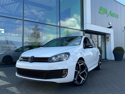 Volkswagen Golf 1.4 TSI R-Line * Led * CarPlay