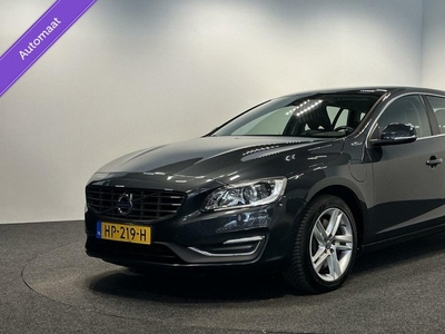 Volvo V60 2.4 D6 Twin Engine R-Design|Leer|Cruise|Navi|Airco