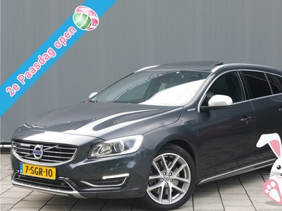 Volvo V60 BWJ 2013 | 215 PK 2.4 D6 Plug-In / NWE APK / | Camera | Stoelverw. V&A | Dode hoek detectie | Line assist | Trekhaak | Leder |