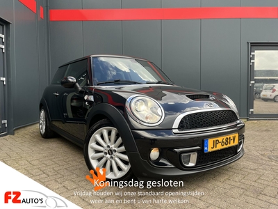 MINI MINI 1.6 Cooper S 184PK | Westminster | Navi |