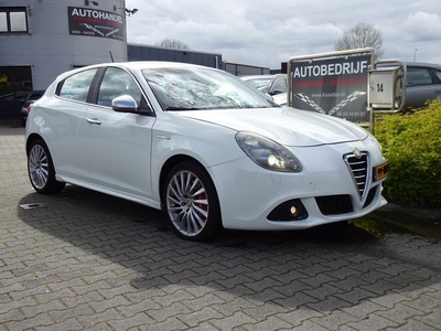 Alfa Romeo Giulietta 1.4 T Distinctive (bj 2010)